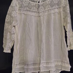 Umgee-usa Women's White and Cream Blouse